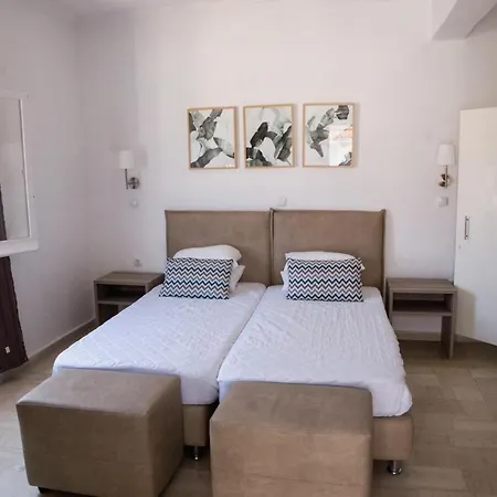 Stavros On The Hotel Kávos