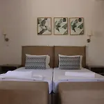 Stavros On The And فندق
