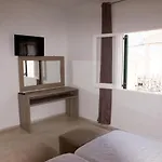 فندق Stavros On The And