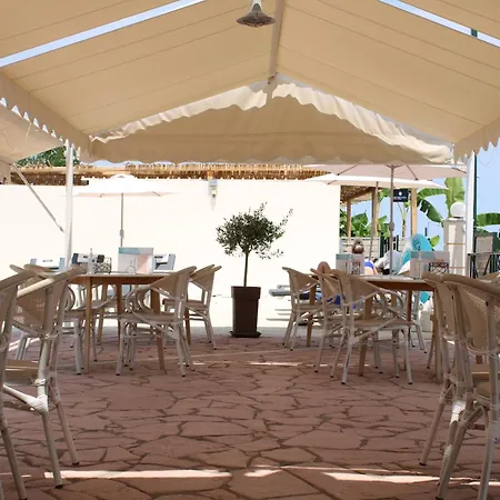 Stavros On The Hotel Kávos